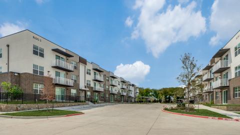 A photo from the parking lot of Resia Dallas West